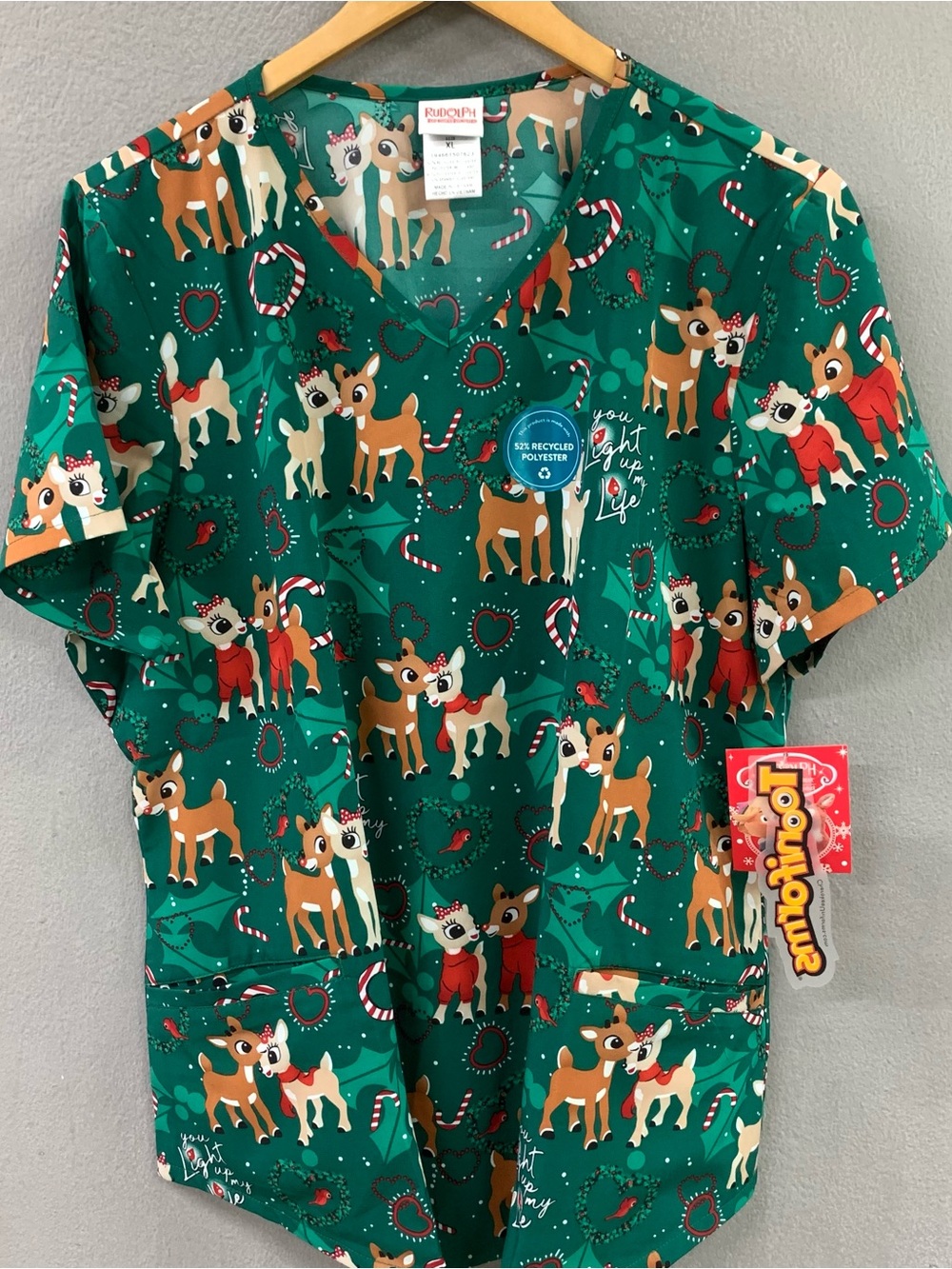 Cherokee uniforms Rudolph the red nose reindeer Scrubs Nurse New size XL